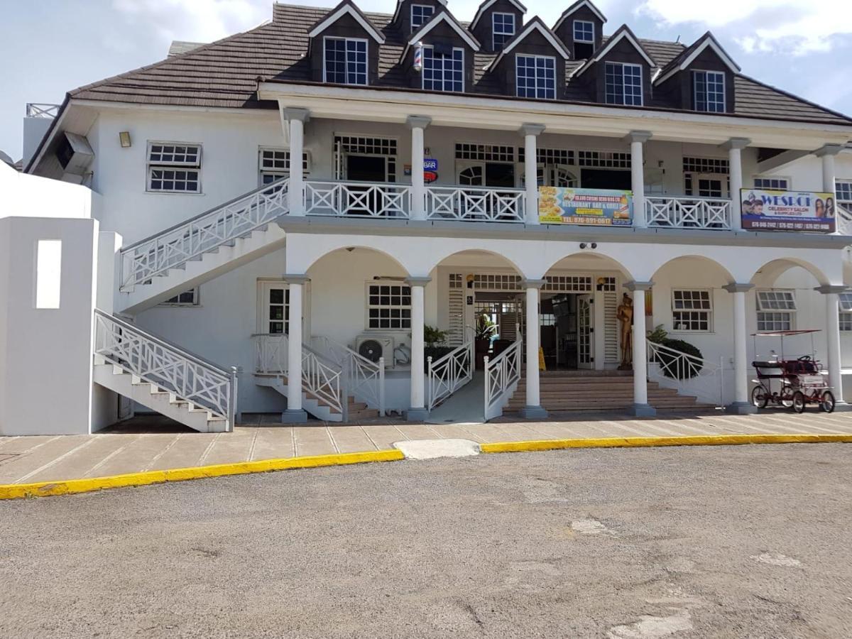 Almond Grove At Sand Castle Ocho Rios Exterior foto