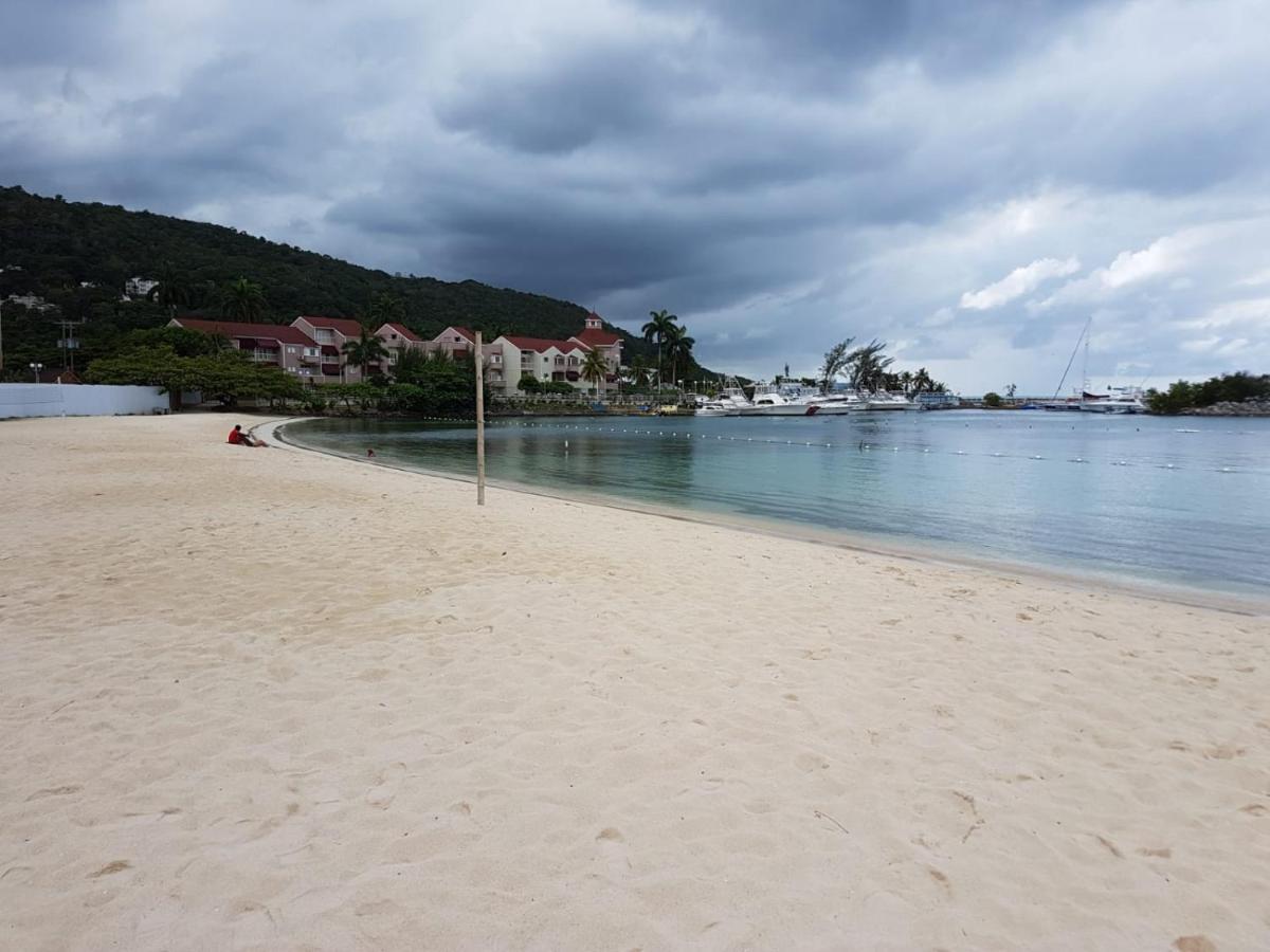 Almond Grove At Sand Castle Ocho Rios Exterior foto